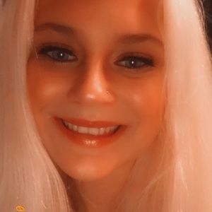Meet your Posher, Kylee